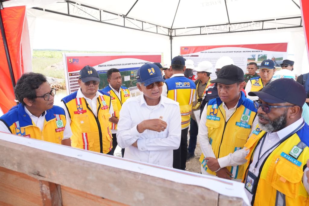 onnecting remote rural villages to regional civic centers in Papua